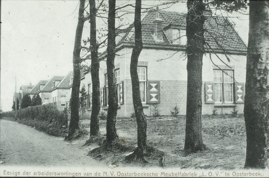 Enige van de in totaal 11 gebouwde arbeiderswoningen LOV aan de Lebretweg.