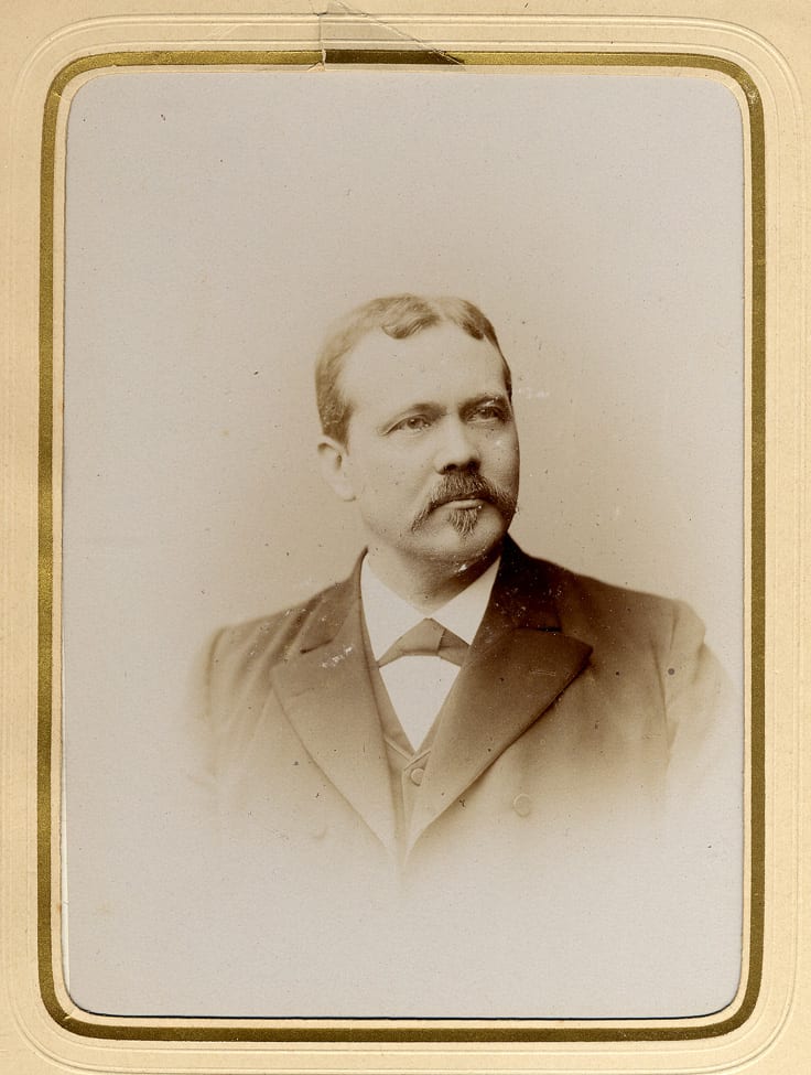 De papierfabrikant en wethouder van de gemeente Renkum N.J.F. Kamperdijk