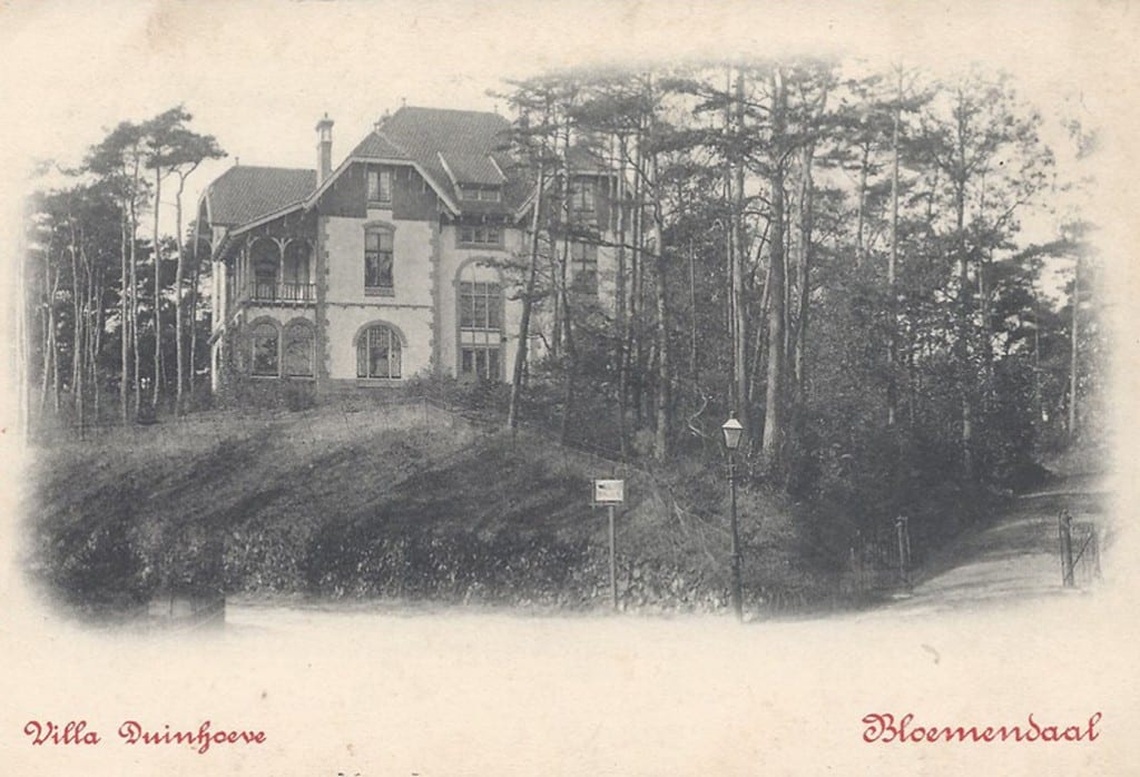 Duinhoeve van het echtpaar Wolterbeek- van Eeghen rond 1900